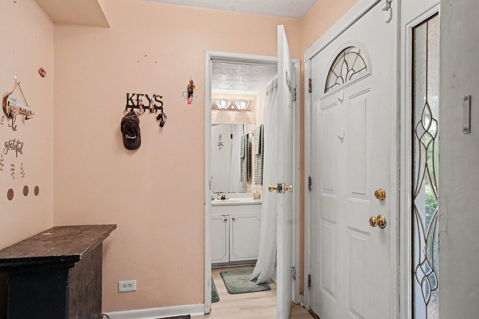 157 Thomas Road 157