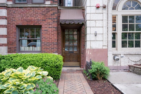 Photo of 856 Hinman Avenue #G, Evanston, IL 60202 (MLS # 12676826)