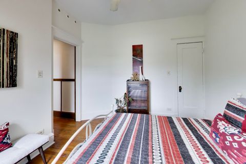 Tiny photo for 5125 N Winthrop Avenue #1F, Chicago, IL 60640 (MLS # 12613646)
