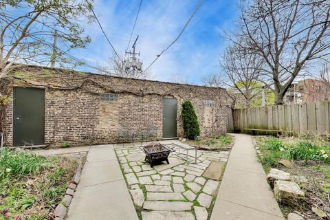 Tiny photo for 5125 N Winthrop Avenue #1F, Chicago, IL 60640 (MLS # 12613646)