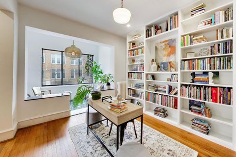 Tiny photo for 5125 N Winthrop Avenue #1F, Chicago, IL 60640 (MLS # 12613646)