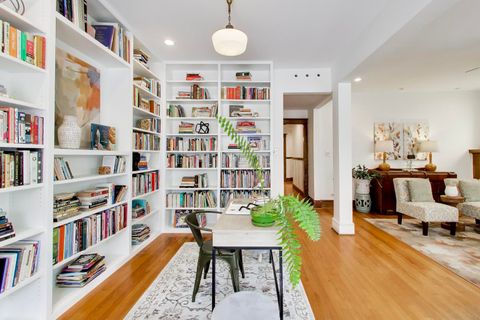 Tiny photo for 5125 N Winthrop Avenue #1F, Chicago, IL 60640 (MLS # 12613646)