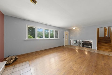 Tiny photo for 151 Catalpa Avenue, Wood Dale, IL 60191 (MLS # 12634378)