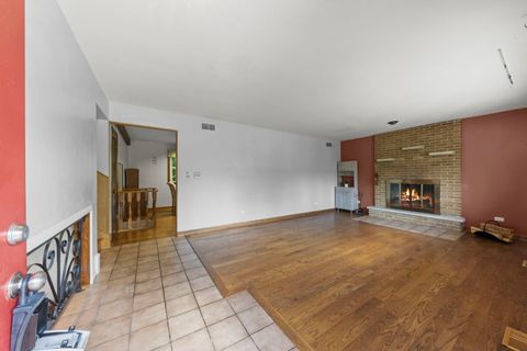 Tiny photo for 151 Catalpa Avenue, Wood Dale, IL 60191 (MLS # 12634378)