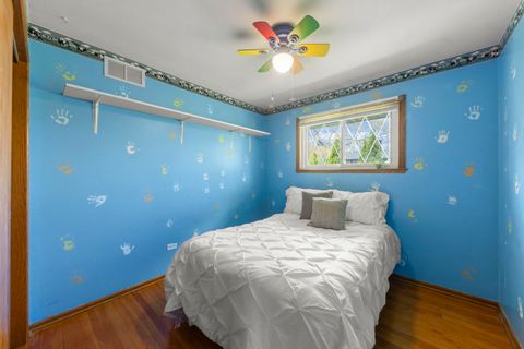 Tiny photo for 151 Catalpa Avenue, Wood Dale, IL 60191 (MLS # 12634378)