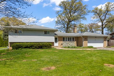 Photo of 151 Catalpa Avenue, Wood Dale, IL 60191 (MLS # 12634378)