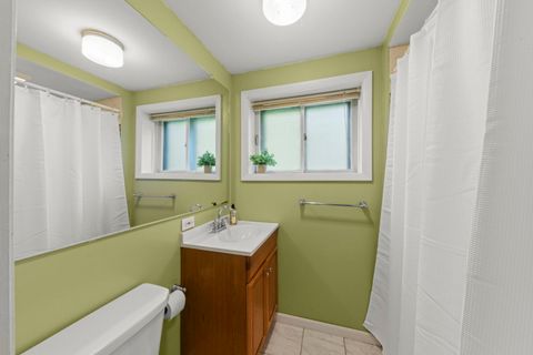 Tiny photo for 151 Catalpa Avenue, Wood Dale, IL 60191 (MLS # 12634378)