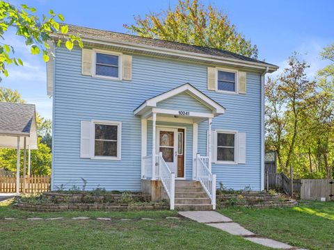 Tiny photo for 10241 W Bairstow Avenue, Beach Park, IL 60087 (MLS # 12503737)