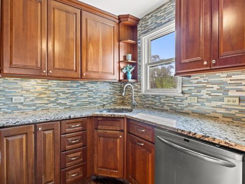 Tiny photo for 10241 W Bairstow Avenue, Beach Park, IL 60087 (MLS # 12503737)