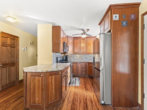 Tiny photo for 10241 W Bairstow Avenue, Beach Park, IL 60087 (MLS # 12503737)