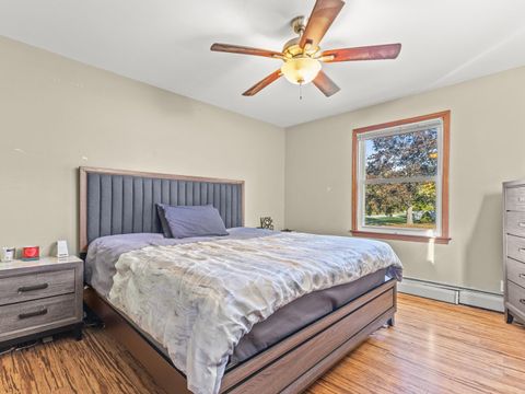 Tiny photo for 10241 W Bairstow Avenue, Beach Park, IL 60087 (MLS # 12503737)
