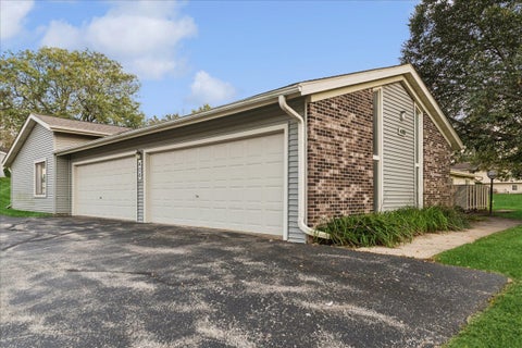 Tiny photo for 408 Waters Edge Drive #C, McHenry, IL 60050 (MLS # 12720388)