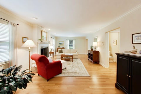 Tiny photo for 338 S Gibbons Avenue, Arlington Heights, IL 60004 (MLS # 12742661)