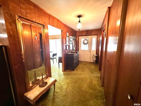 Tiny photo for 57 SHERWOOD Drive, Centralia, IL 62801 (MLS # EB459186)