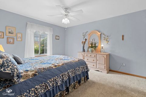 Tiny photo for 1676 Willow Circle Drive, Crest Hill, IL 60403 (MLS # 12488299)