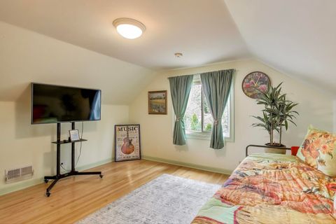 Tiny photo for 3226 Sprucewood Road, Wilmette, IL 60091 (MLS # 12496516)