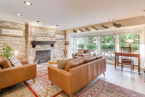 Tiny photo for 3226 Sprucewood Road, Wilmette, IL 60091 (MLS # 12496516)
