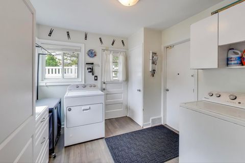 Tiny photo for 3226 Sprucewood Road, Wilmette, IL 60091 (MLS # 12496516)