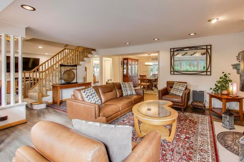Tiny photo for 3226 Sprucewood Road, Wilmette, IL 60091 (MLS # 12496516)