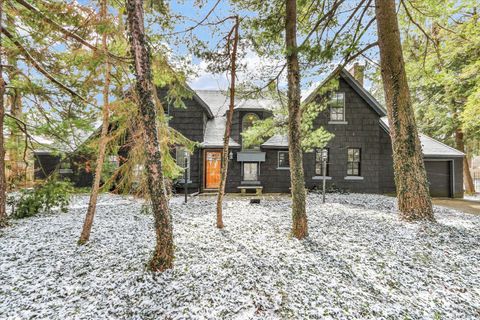 Photo of 1003 W Church Street, Champaign, IL 61821 (MLS # 12581141)