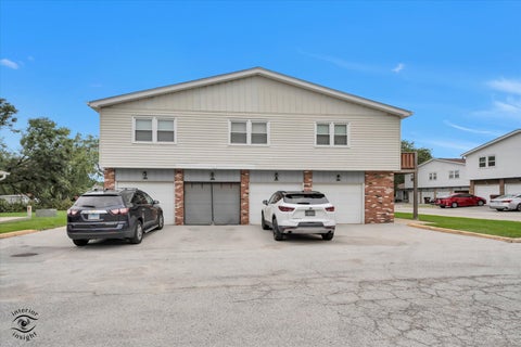 Tiny photo for 19519 116th Avenue #B, Mokena, IL 60448 (MLS # 12738009)