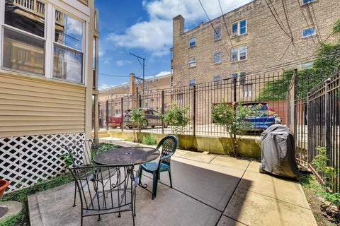 Tiny photo for 7442 N Hoyne Avenue #1N, Chicago, IL 60645 (MLS # 12659668)