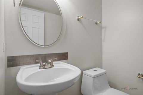 Tiny photo for 16888 W Orchard Valley Drive, Gurnee, IL 60031 (MLS # 12658065)