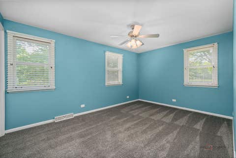 Tiny photo for 16888 W Orchard Valley Drive, Gurnee, IL 60031 (MLS # 12658065)