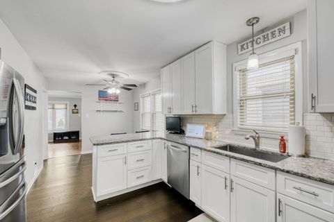 Tiny photo for 11214 S Sawyer Avenue, Chicago, IL 60655 (MLS # 12622169)