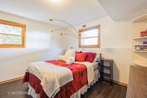 Tiny photo for 654 Blue Spruce Lane, Mundelein, IL 60060 (MLS # 12436751)
