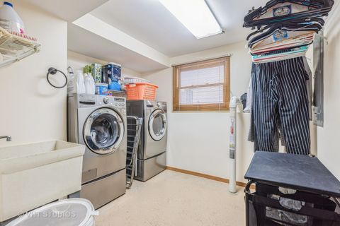 Tiny photo for 654 Blue Spruce Lane, Mundelein, IL 60060 (MLS # 12436751)