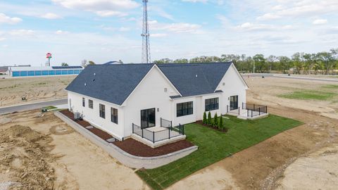 Tiny photo for 214 Allison Road, Lexington, IL 61753 (MLS # 12605763)