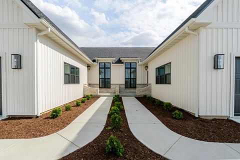 Tiny photo for 214 Allison Road, Lexington, IL 61753 (MLS # 12605763)