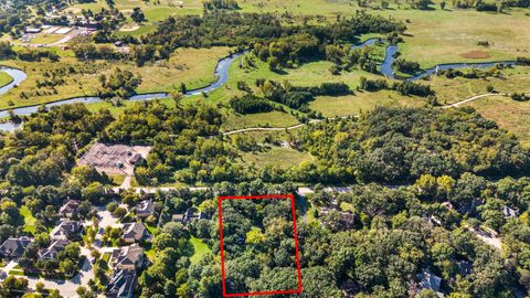 Tiny photo for 25 W 500 Royce Road, Naperville, IL 60565 (MLS # 12477974)