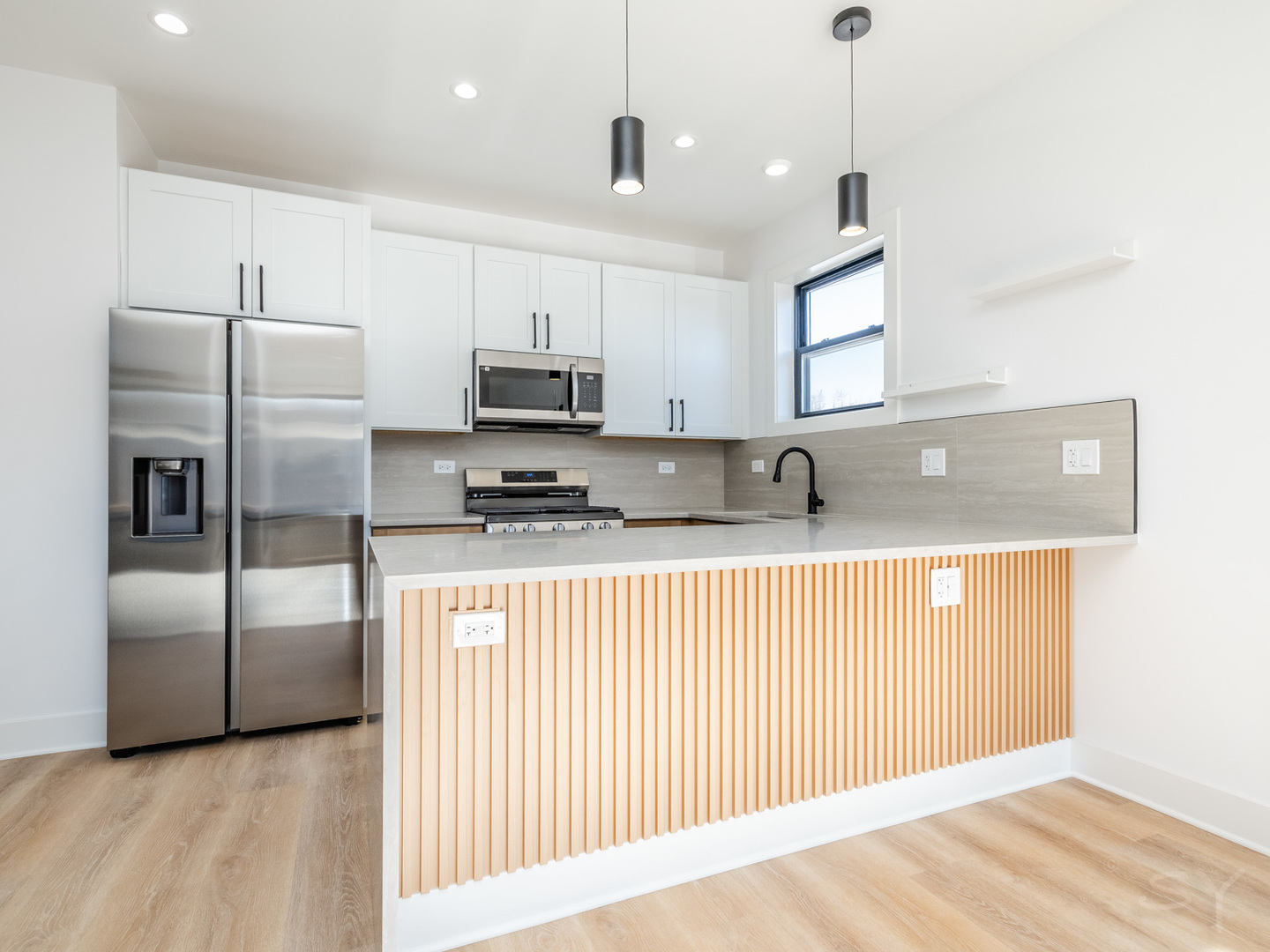 3215 W Fulton Street