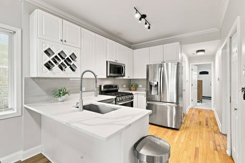 Tiny photo for 1518 W SUPERIOR Street #2, Chicago, IL 60622 (MLS # 12766159)