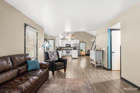 Tiny photo for 129 Seton Creek Drive, Oswego, IL 60543 (MLS # 12572115)