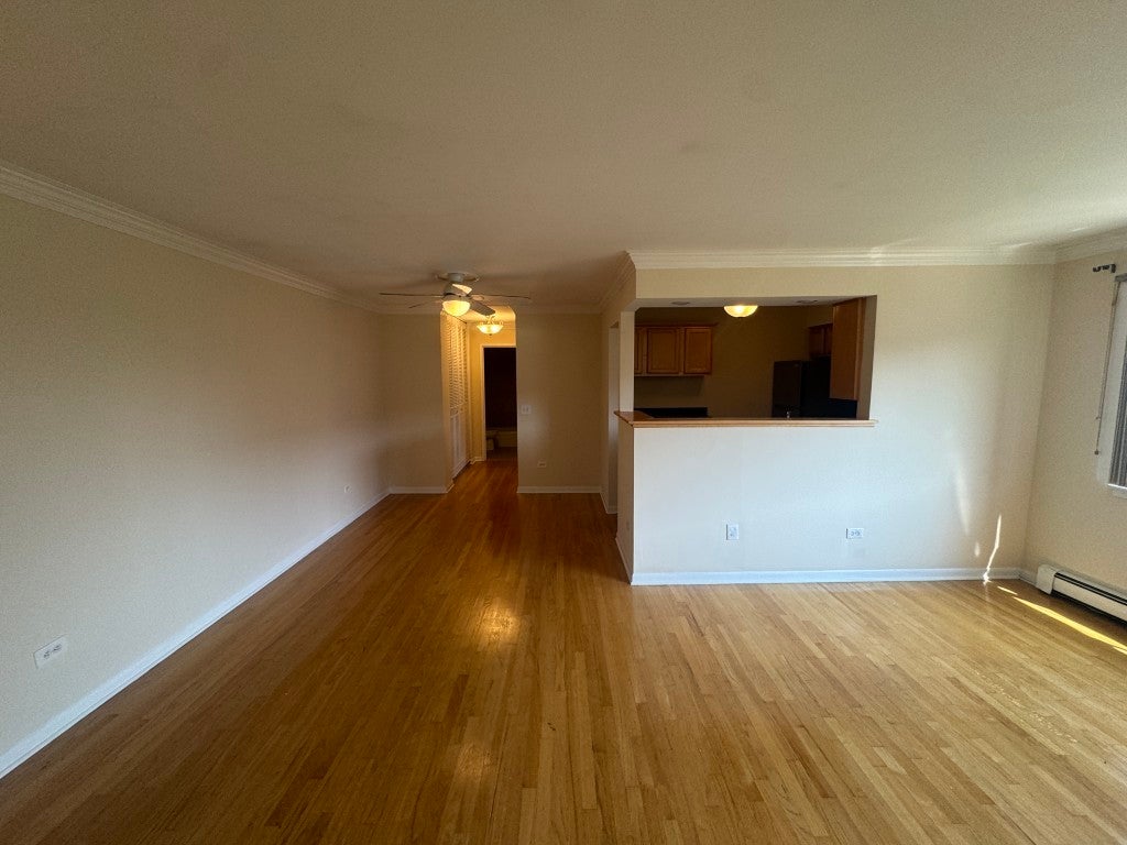 205 W Miner Street 407