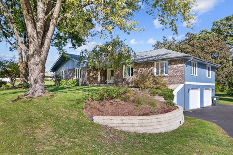 Tiny photo for 8N627 Gingerwood Lane, Elgin, IL 60124 (MLS # 12776959)