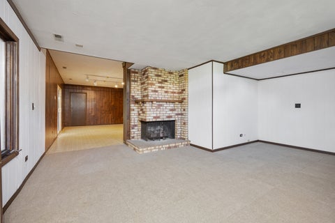 Tiny photo for 8N627 Gingerwood Lane, Elgin, IL 60124 (MLS # 12776959)