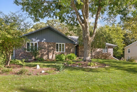 Tiny photo for 8N627 Gingerwood Lane, Elgin, IL 60124 (MLS # 12776959)