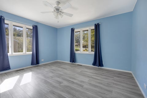 Tiny photo for 8N627 Gingerwood Lane, Elgin, IL 60124 (MLS # 12776959)