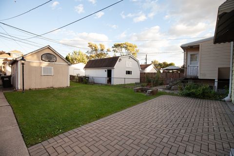 Tiny photo for 2827 N 77th Court, Elmwood Park, IL 60707 (MLS # 12500279)