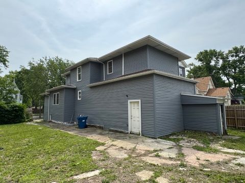 Tiny photo for 1608 S 5th Avenue, Maywood, IL 60153 (MLS # 12434482)