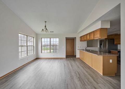 Tiny photo for 962 Arvle Circle #962, Sycamore, IL 60178 (MLS # 12614258)