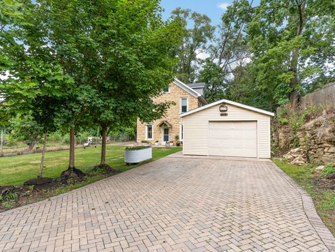 Tiny photo for 618 Bush Street, Joliet, IL 60433 (MLS # 12402367)