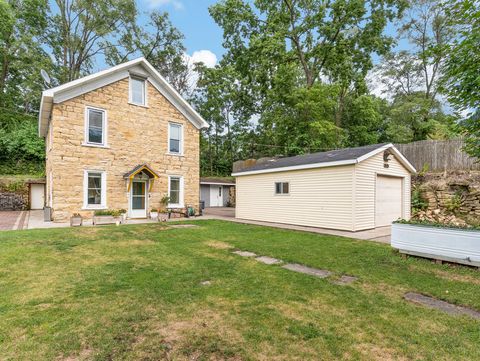 Tiny photo for 618 Bush Street, Joliet, IL 60433 (MLS # 12402367)