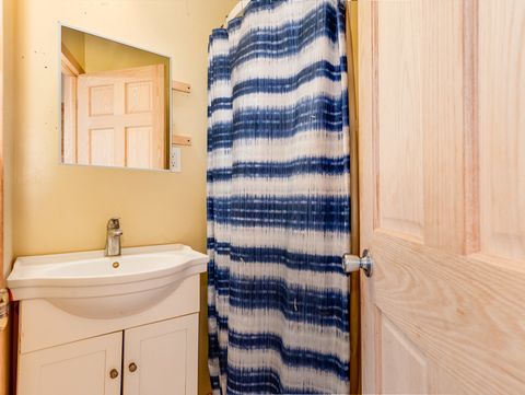 Tiny photo for 618 Bush Street, Joliet, IL 60433 (MLS # 12402367)
