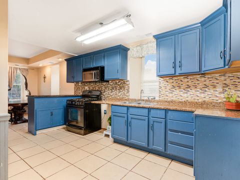 Tiny photo for 618 Bush Street, Joliet, IL 60433 (MLS # 12402367)