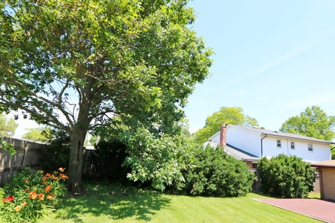 Tiny photo for 8808 S Pleasant Avenue, Hickory Hills, IL 60457 (MLS # 12686771)
